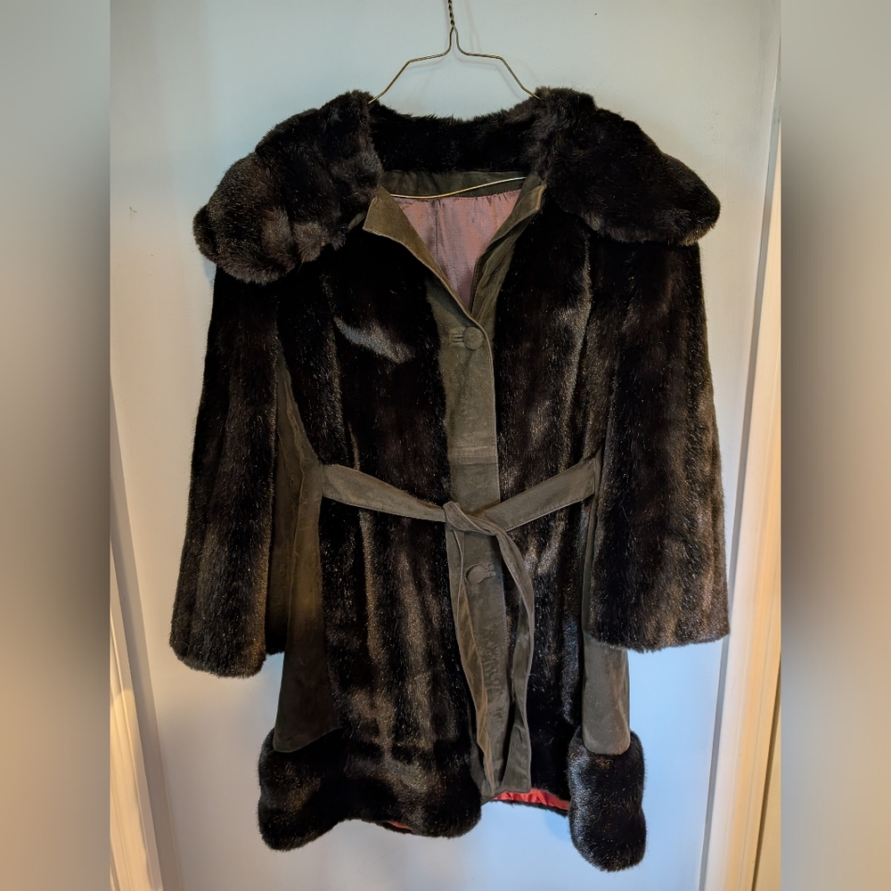 Vintage Tissavel Faux Fur & Suede Belted Coat – Made in France - Picture 3 of 8